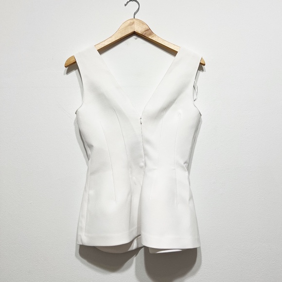 NEW Zara White Crepe V Neck Pleated Fit Flare Tank Top Crop Blouse White XS - Picture 4 of 4